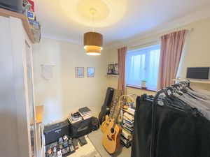 Sydney Street- click for photo gallery